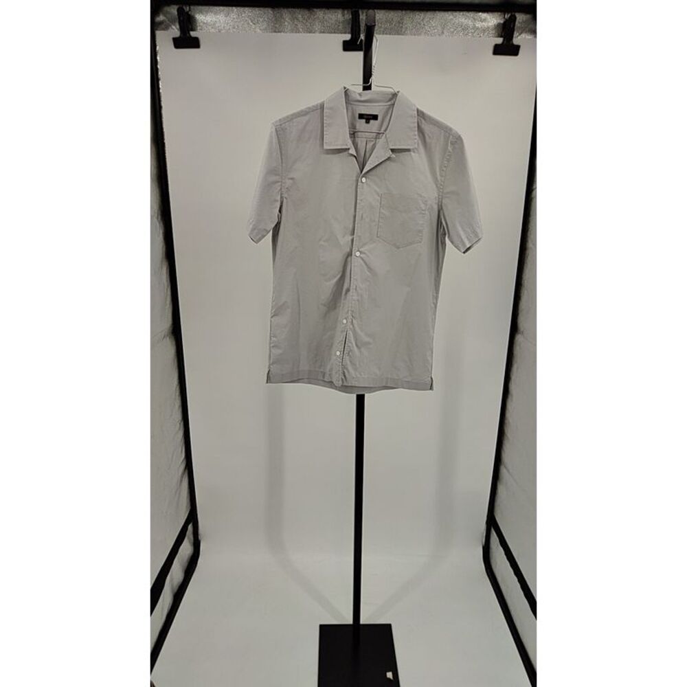 Quince Light Gray Short Sleeve Button-Down Shirt